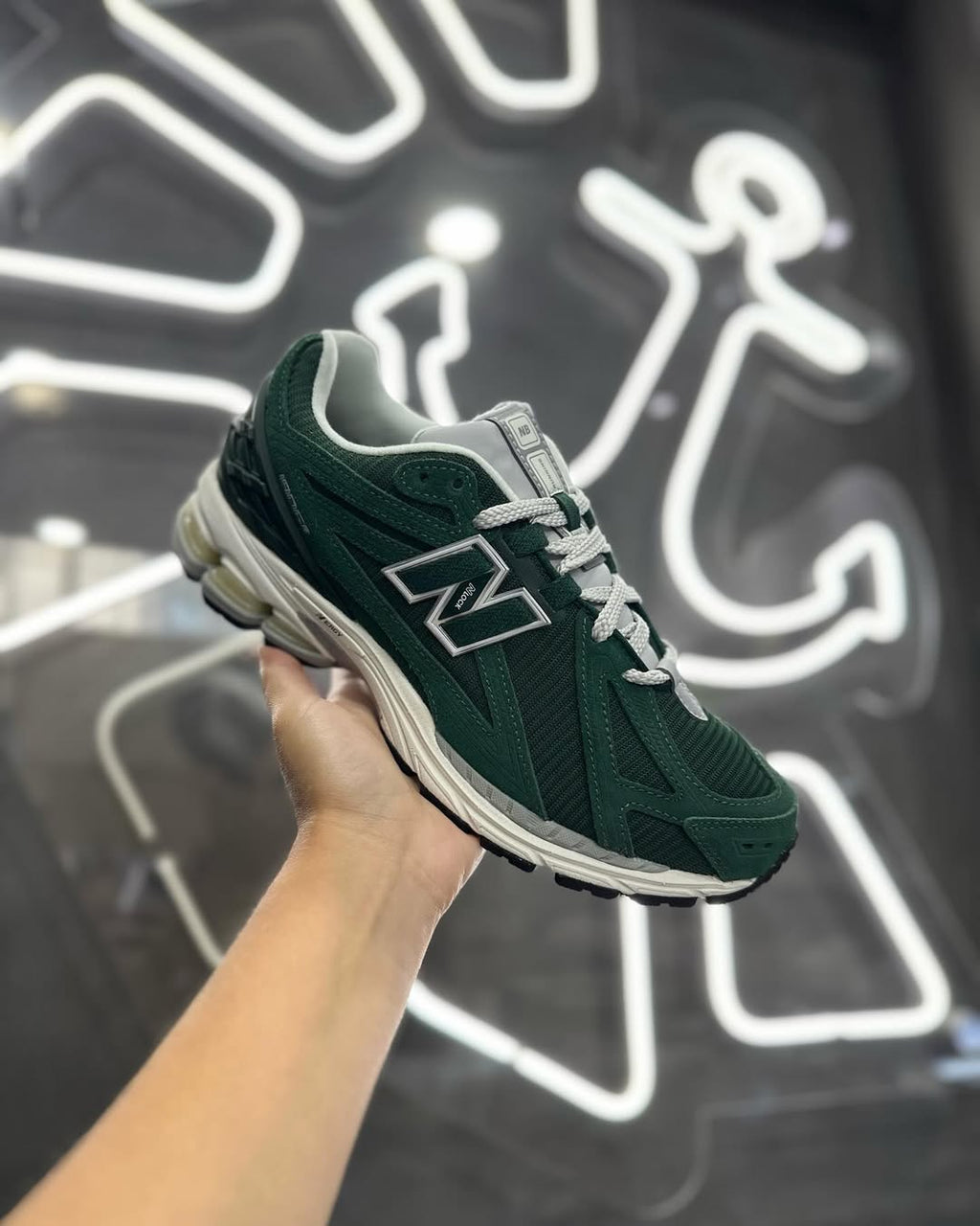New Balance 1906r NightWatch Green